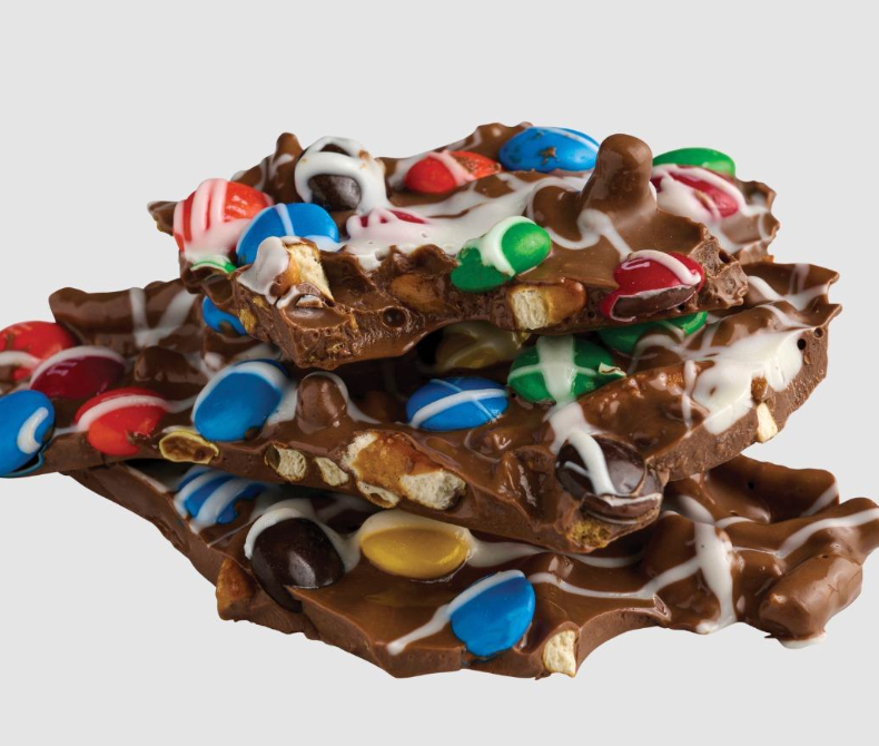 Total Cluster Fudge Sweet & Twisted Bark Kitchen Sink, 22 oz